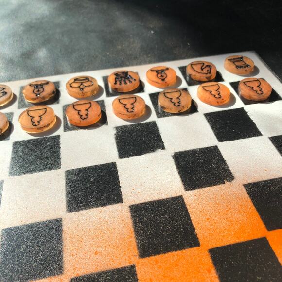 Chess Set - Orange Cream - Picture 5 of 9